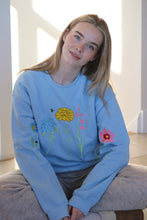 Load image into Gallery viewer, Floral sleeve with mini bugs Sweater