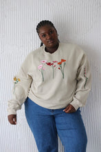 Load image into Gallery viewer, Autumnal Floral Sleeve Sweater