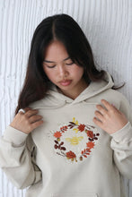 Load image into Gallery viewer, Autumnal Bee Wreath Hoodie