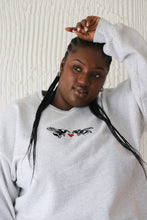 Load image into Gallery viewer, Double heart bee embroidered sweater