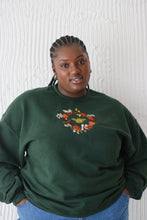 Load image into Gallery viewer, Autumnal Bee Wreath Sweater