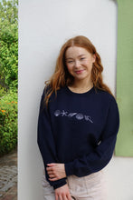 Load image into Gallery viewer, Line of Shells embroidered sweater