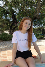 Load image into Gallery viewer, Line of Shells embroidered T-shirt