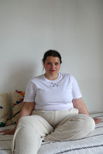 Load image into Gallery viewer, Floral bee embroidered organic T-shirt