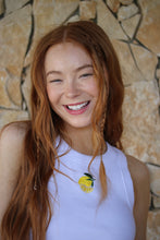 Load image into Gallery viewer, Ribbed Cropped Vest