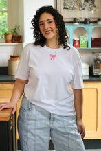 Load image into Gallery viewer, Mini Bow embroidered T-Shirt