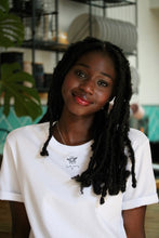 Load image into Gallery viewer, Don't worry bee T-Shirt