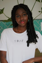 Load image into Gallery viewer, Four wildflower t-shirt