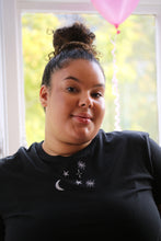 Load image into Gallery viewer, Constellation embroidered T-Shirt