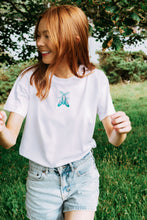 Load image into Gallery viewer, Colourful single moth t-shirt