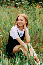 Load image into Gallery viewer, Colourful single butterfly t-shirt