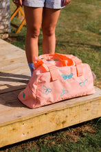 Load image into Gallery viewer, Bugs galore weekend bag