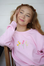 Load image into Gallery viewer, Trio of Spring flowers Sweater