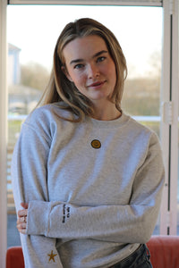 Mini smiley stop worrying Sweater