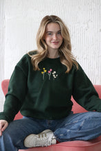 Load image into Gallery viewer, Trio of Spring flowers Sweater