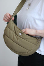 Load image into Gallery viewer, Quilted Cross body bag
