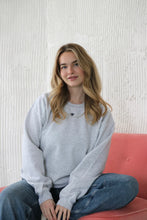 Load image into Gallery viewer, mini bee sweater - medium , large
