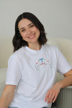 Load image into Gallery viewer, SALE - Spring Floral Swan T-shirt - SMALL WHITE