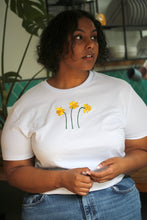 Load image into Gallery viewer, Trio of Daffodil T-Shirt