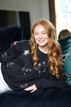 Load image into Gallery viewer, All over stars Sweater