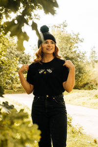 Embroidered Star bee tee