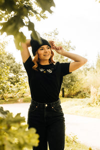 Embroidered Star bee tee