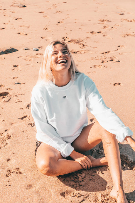 Mini bee embroidered sweater