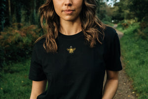 Mini star bee embroidered organic t-shirt