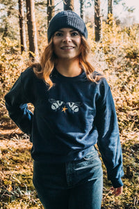 Star bee embroidered sweater