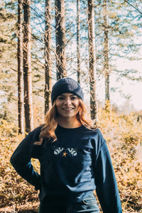 Star bee embroidered sweater