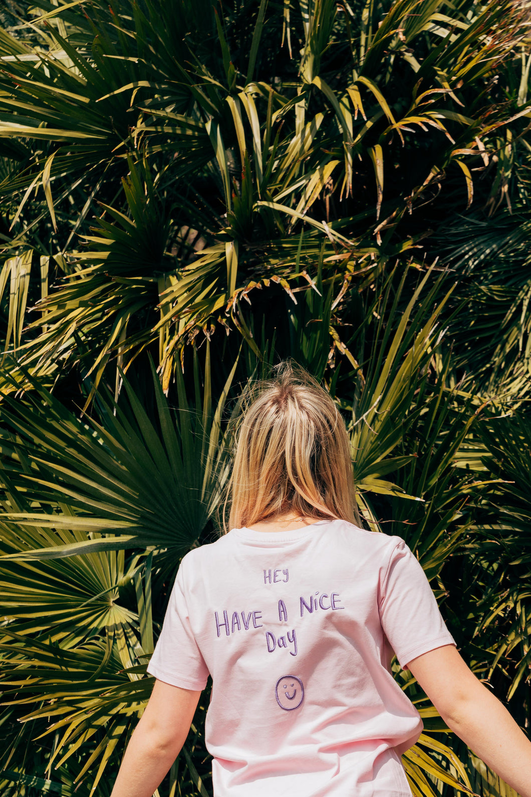 have a nice t shirt