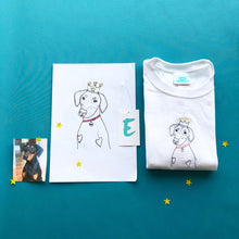Load image into Gallery viewer, t-shirt with queen bea embroidery