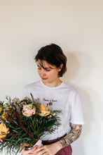 Load image into Gallery viewer, T-shirt with thanks a bunch slogan embroidery