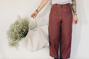Maxi canvas bag with Have a really lovely day and mini bee