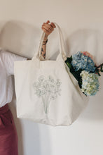 Load image into Gallery viewer, Maxi canvas bag with Have a really lovely day with big bunch flowers