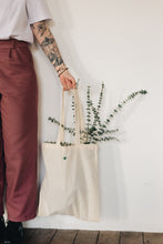Load image into Gallery viewer, mini bee with you got this strap embroidered tote bag