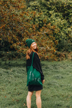 Load image into Gallery viewer, Star embroidered beanie