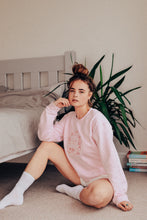 Load image into Gallery viewer, Favourite cat embroidered sweater