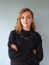 Load image into Gallery viewer, Bug collar embroidered sweater