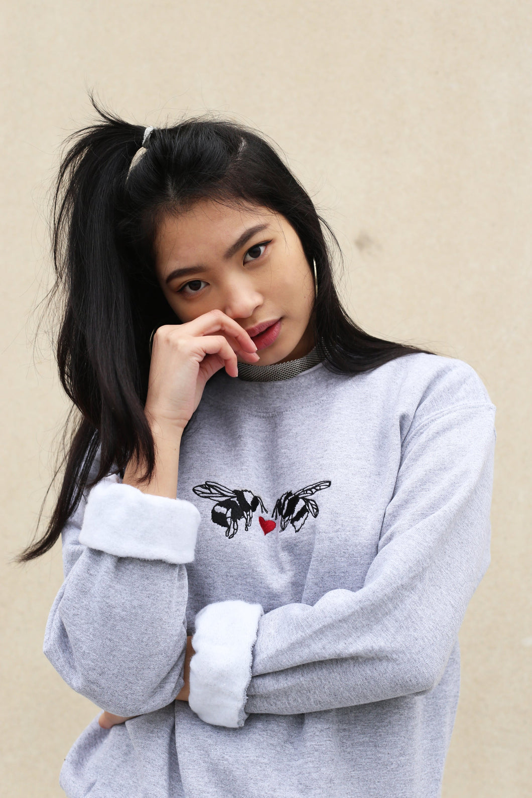 Double heart bee embroidered sweater