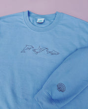 Load image into Gallery viewer, Ocean embroidered sweater with shell sleeve