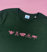 Load image into Gallery viewer, Mini bugs embroidered T-shirt
