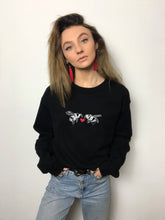 Load image into Gallery viewer, Double heart bee embroidered sweater