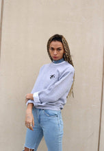 Load image into Gallery viewer, Bee heart embroidered sweater